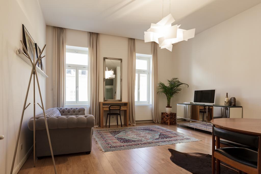 גיור Baross Boutique Apartman מראה חיצוני תמונה